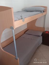 letto a castello e lettino singolo senza rete
