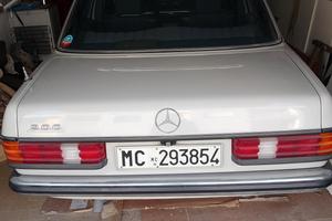 Mercedes 200 w123 Benzina