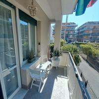 Quadrilocale a pochi passi dal mare - Loano