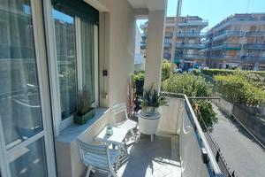 Quadrilocale a pochi passi dal mare - Loano