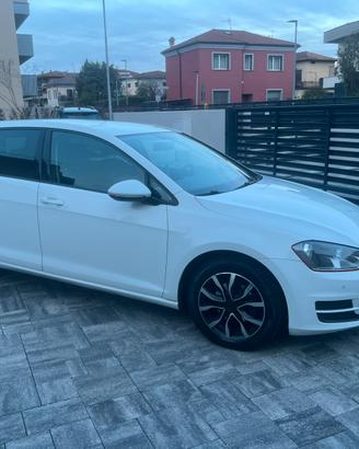 VW Golf VII 1.6 TDI 90CV 2016 -Tagliandata
