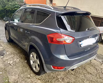 Ford Kuga 2.0 TDCi 163 CV 4WD Titanium
