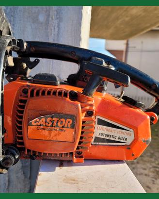 Castor Motosega — comparto motore dedicato