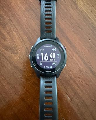 Sport watch Garmin 255s Music