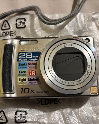 Macchina Fotografica Digitale LUMIX TZ 4 - 10X