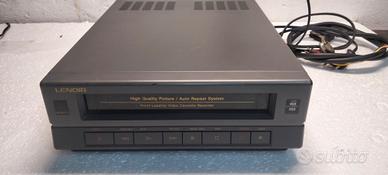 Videoregistratore vhs .Lenoir 7601
