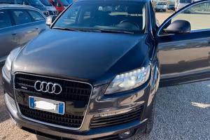 Audi Q7 3.0 V6 TDI 233CV quattro tiptronic, 7 post