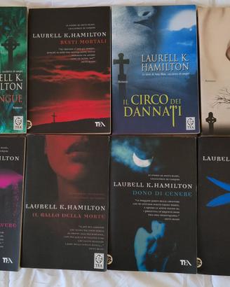 Anita Blake di Laurell K. Hamilto - primi 8 volumi