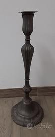 candelabro in metallo