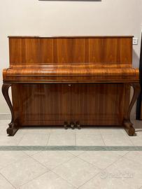 Pianoforte verticale