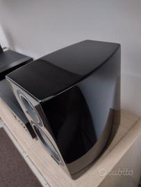 Casse acustiche Canton serie Vento 826 nero lucido