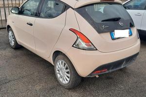 Lancia Ypsilon 1.2 69 CV 5 porte GPL Ecochic Gold
