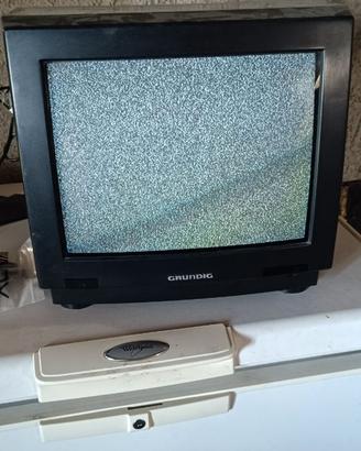 TELEVISORE CRT GRUNDIG TUBO CATODICO 15 POLLICI P4