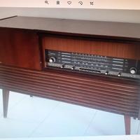 Radio giradischi d'epoca 