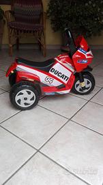MOTO ELETTRICA PER BAMBINI PEREGO DUCATI 04