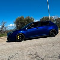 Alfa romeo giulietta sport carbon edition
