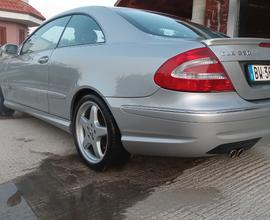 MERCEDES Classe CLK (C/A209) - 2002