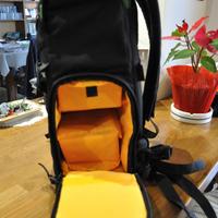 KIT COMPLETO Zaino KATA +  2 Obiettivi Nikkor