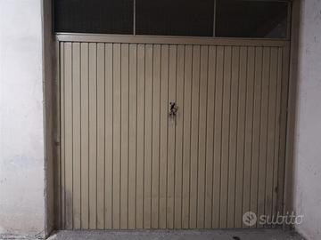 Garage Box auto Villasmundo 2000