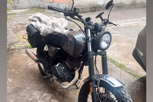MOTO 125 BRIXTON BX