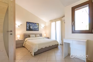 Splendida villetta indipendente su tre livelli -