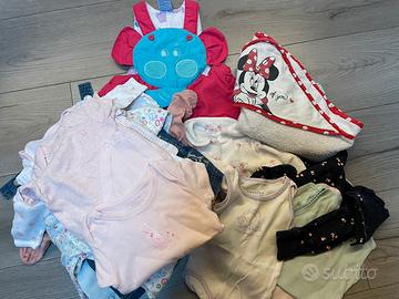 Abbigliamento bambina 0-18 mesi
