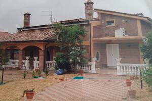 Villa a Ponton dell'Elce - Trattativa privata