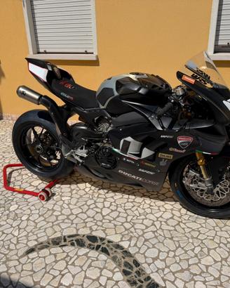 Ducati Panigale v4s 2021 pronto pista