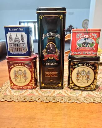 Lotto scatole di latta