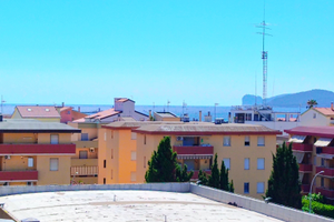 Alghero via Sant'Antioco+box ampia terrazza
