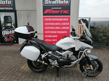 Honda CrossRunner travel edition
