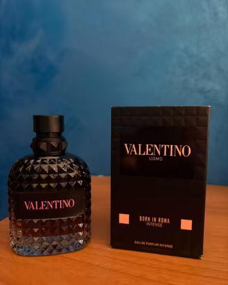 Profumi uomo valentino born in roma