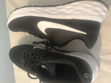Nike revolution 6 nuove manca solo una solletta