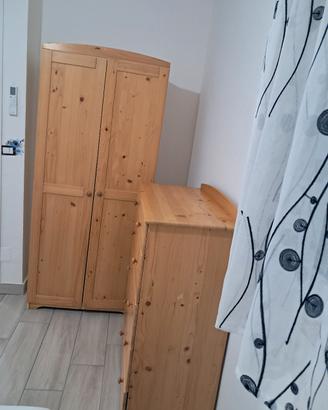 Armadio   , cassettiera, comodino Ikea