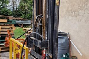 Muletto elevatore idraulico per trattore