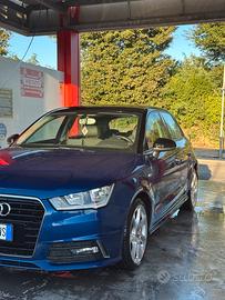 Audi A1 SportBack 1.0 Tfsi Ultra