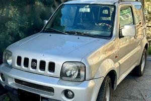 SUZUKI Jimny 1.3i 16V cat 4WD JLX Special