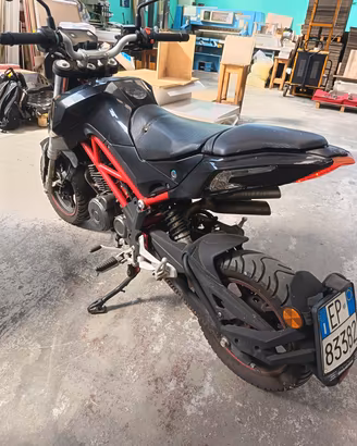 moto Benelli tornado 125