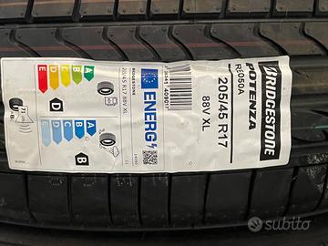 Gomme  Bridgestone 205/45/17 88v