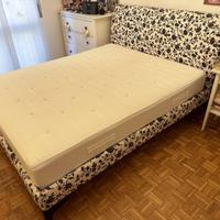 Struttura letto matrimoniale Ikea comprese doghe