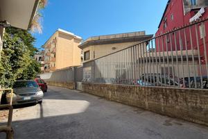 Posto auto in garage coperto –  Zona Materdei