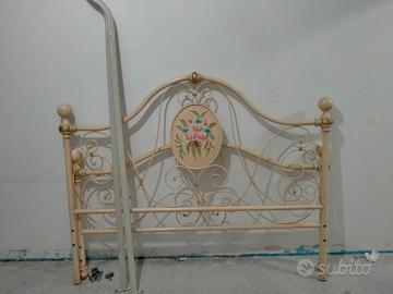 struttura letto matrimoniale 