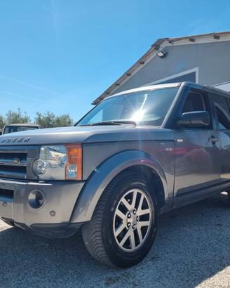 Land Rover Discovery 3 2.7 TDV6 HSE 7 p.ti