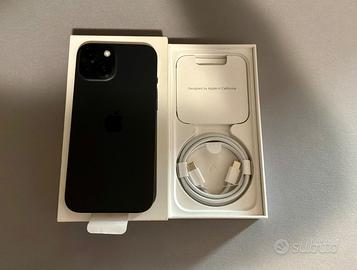 Apple iPhone 15 (128Gb)