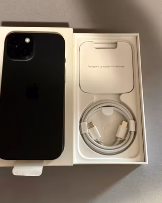 Apple iPhone 15 (128Gb)