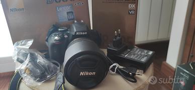 Nikon D3300 + 18-105mm