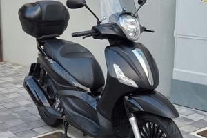 Beverly piaggio 300s nero opaco