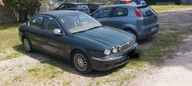 Elegante Jaguar X-Type Executive 2.2 Diesel