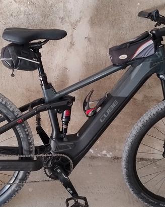 E-bike biammortizzata Cube tg. M 