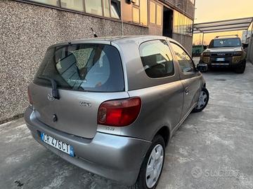 Toyota Yaris 1.3i benzina euro4